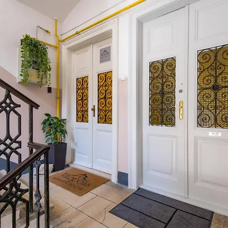 Apartment With Balcony Nest In 2 Rijeka Exterior photo